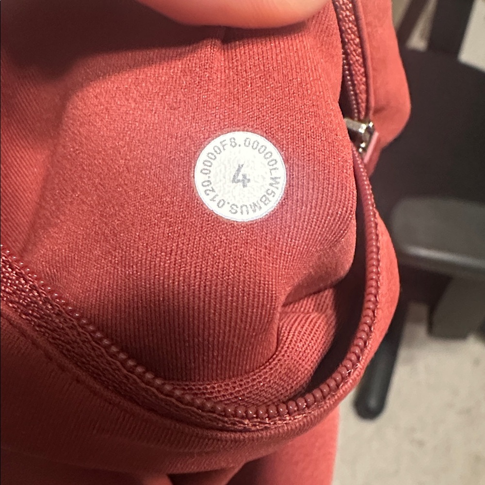 Lululemon Speed Up Tight 28"
Chianti - Picture 11 of 11